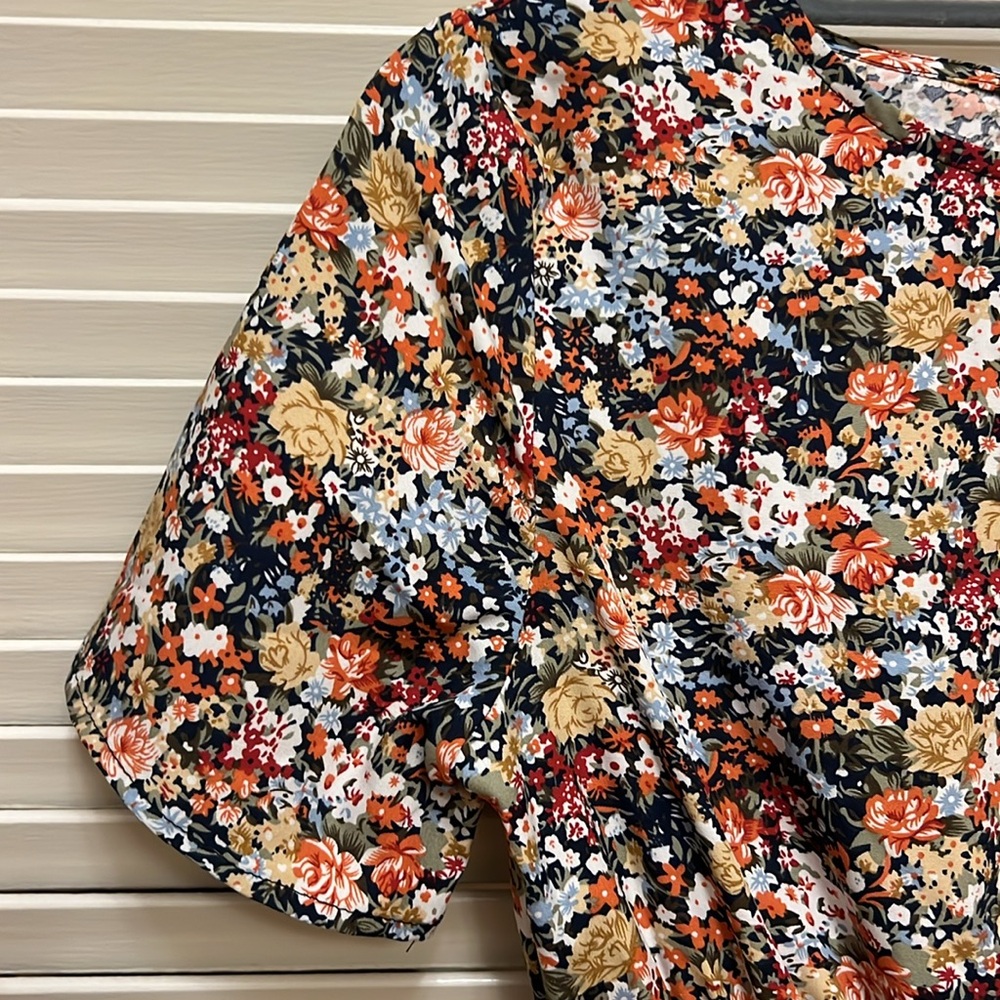 SHEIN Dress in Floral Print, Size XSmall, EUC - Picture 4 of 16